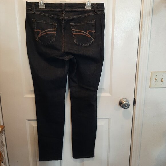 Nine West Black Straight-leg Jeans; EUC; Women's Size 12; Waist 30 - Picture 2 of 3